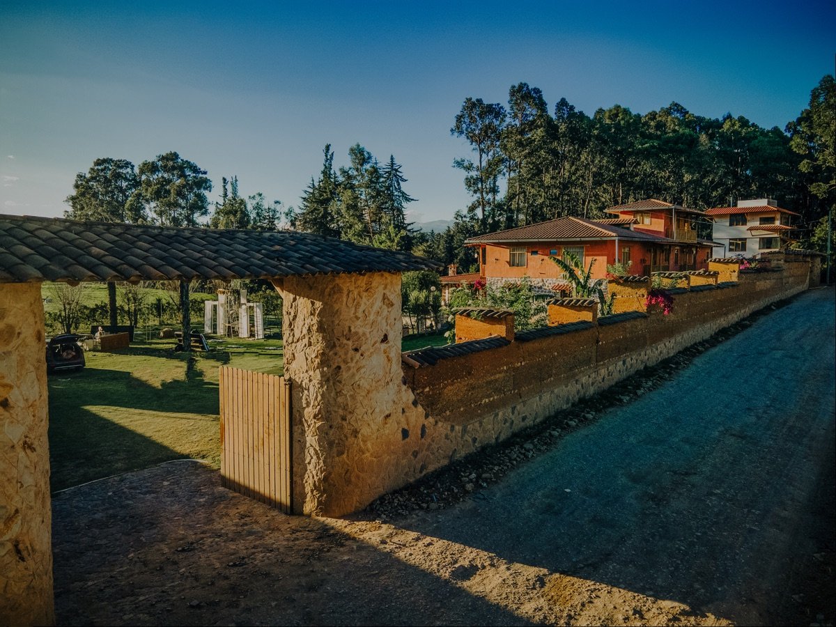 Galeria KORONA Salon & Campo 13