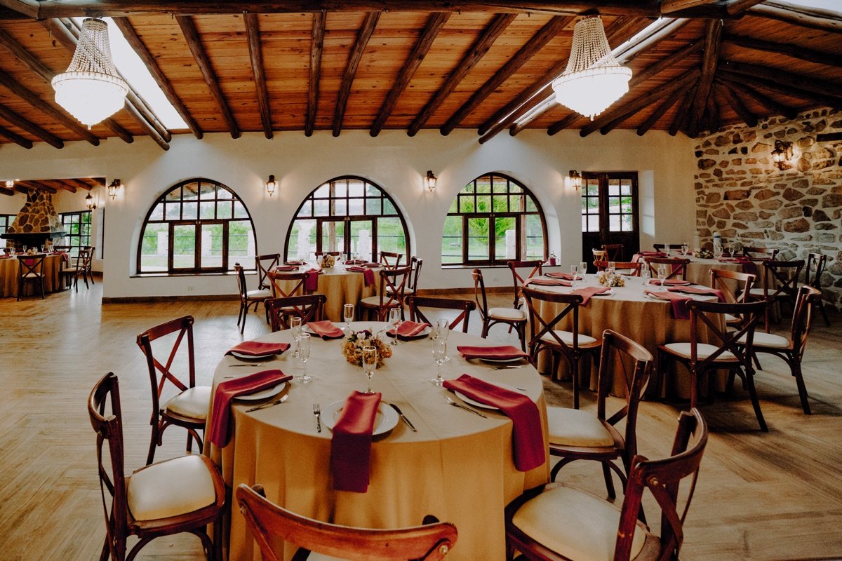 Galeria KORONA Salon & Campo 32